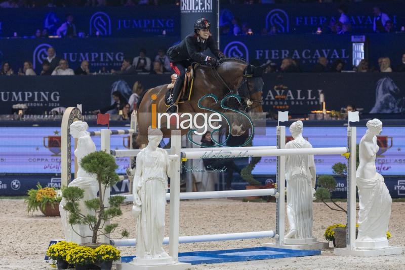 Bologni Filippo Marco (ITA) riding C-Willie_Verona_20241109_SS358465.jpg